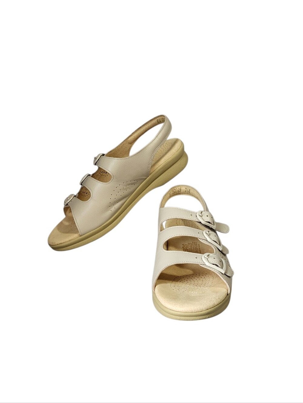 SAS Tripad Comfort Sandals Shoes Sz 7.5 N Beige Triple Buckle Strappy Walking